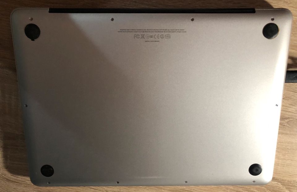 MacBook Pro i5 13" Anfang 2011 SSD 500 HDD 320 RAM 8GB, HD512 in Seelze