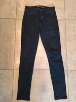 Dunkelblaue Damen Levis Jeans W28 L31 Bayern - Ottobeuren Vorschau