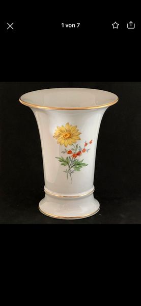 Antik Meissen Meißen Porzellan Vase Blumenvase Goldrand in  Nordrhein-Westfalen - Hagen | Kunst und Antiquitäten gebraucht kaufen |  eBay Kleinanzeigen ist jetzt Kleinanzeigen