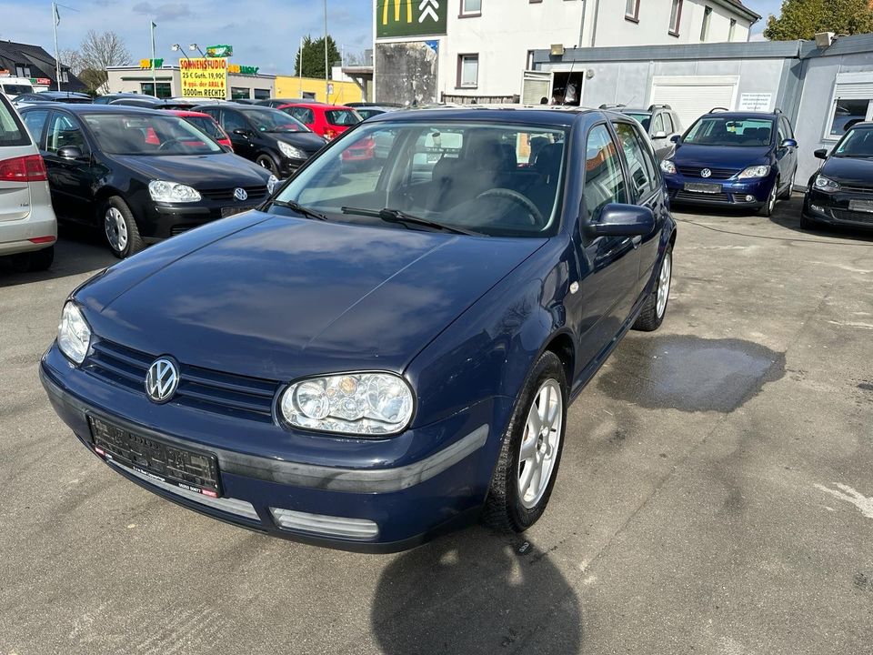 Volkswagen Golf 1.4 Comfortline in Paderborn