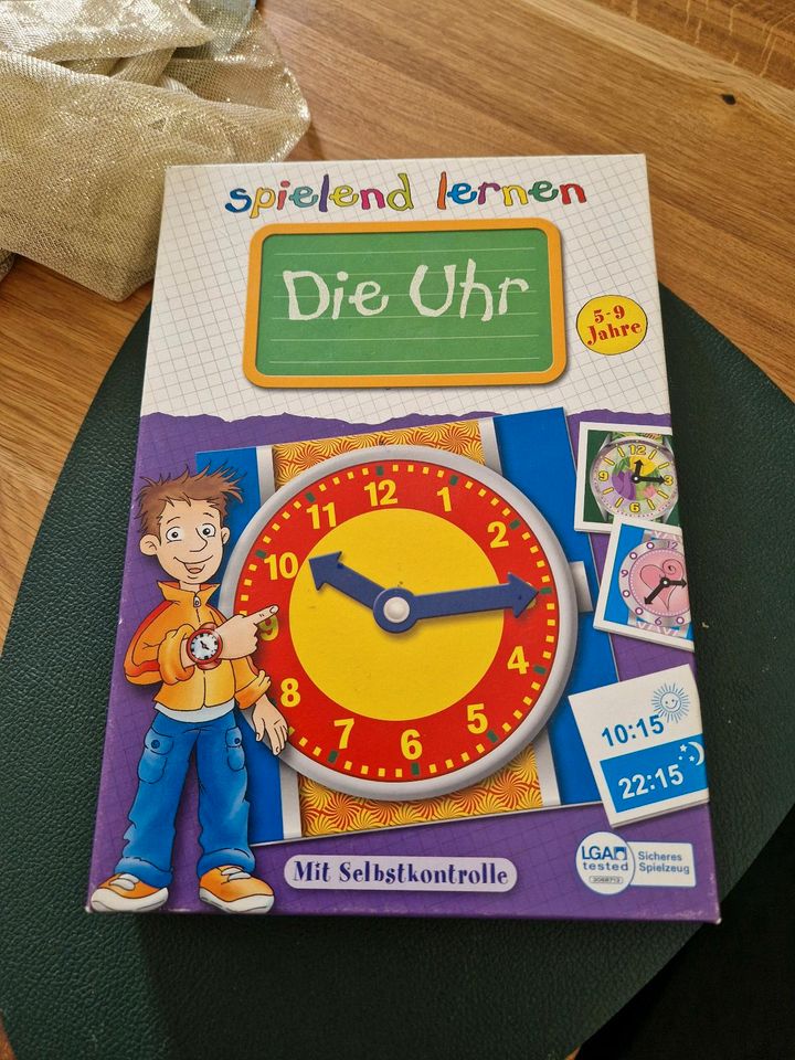 Spielend lernen -Die Uhr 5-9 Jahre in Ried