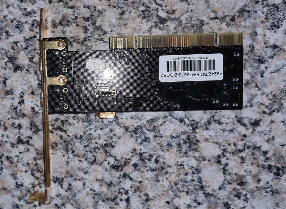 NEC1394A PCI 49242/SD-FW72873-2IGCS7 in Heiden