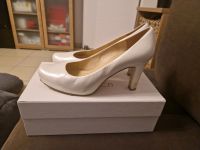 Unisa Pumps Gr. 40 ivory / Brautschuhe / Hochzeitsschuhe Bayern - Kösching Vorschau