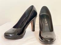 Schwarze Lackpumps, Tamaris , Gr. 39 Kr. Altötting - Neuötting Vorschau