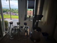 Verkaufe Sodastream mit 3 Glasflaschen und Halter Hessen - Edermünde Vorschau