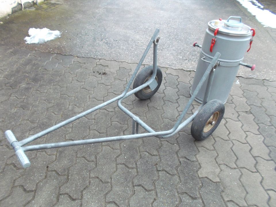 Röscher-Edelstahl-Milchtank, Wassertank mit Handwagen, 85 Ltr in Geslau