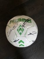 Werder Bremen Ball mit Unterschriften Hummel *NEU* Niedersachsen - Weyhe Vorschau