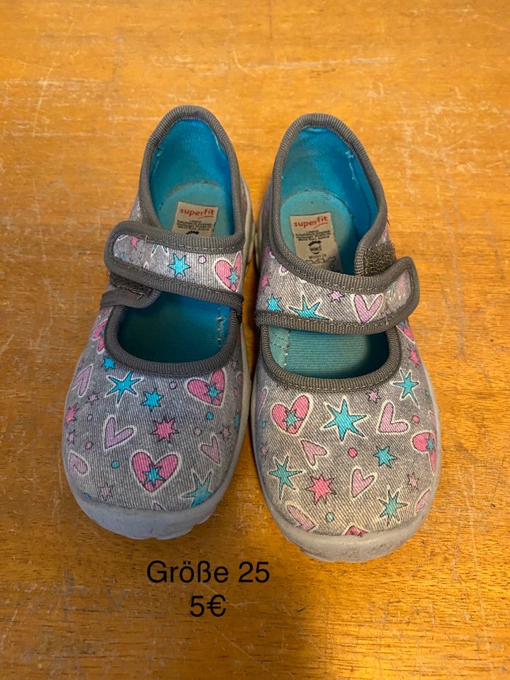 Mädchen Schuhe versch. Größen in Pegnitz