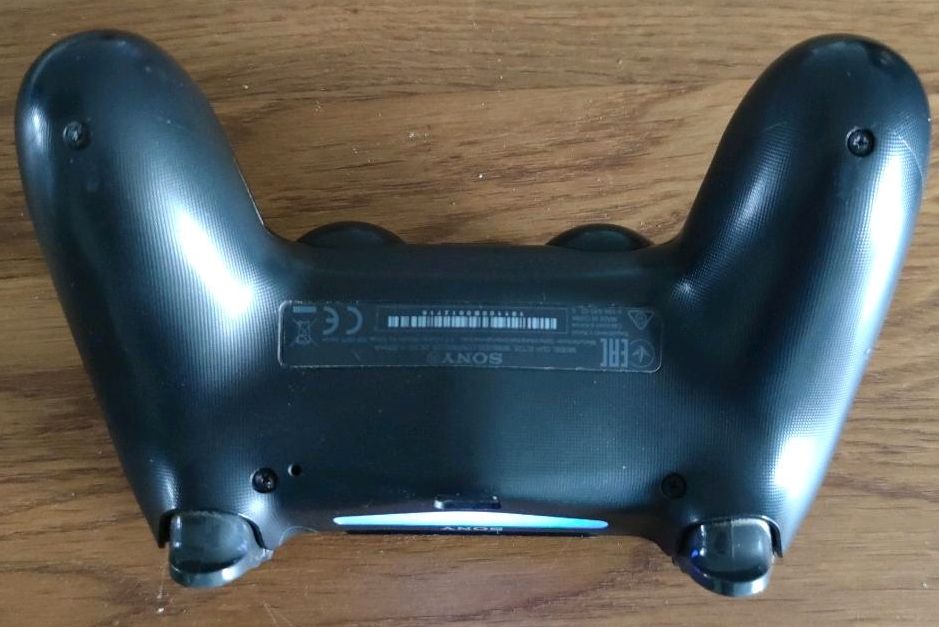 original PS4 Controller mit Fehler (Stick-Drift) in Dortmund