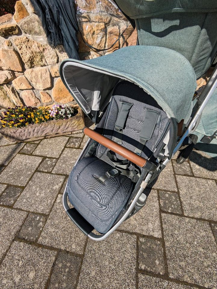 UPPAbaby Vista V2 Kinderwagen (Geschwister) grün, RumbleSeat in Edenkoben