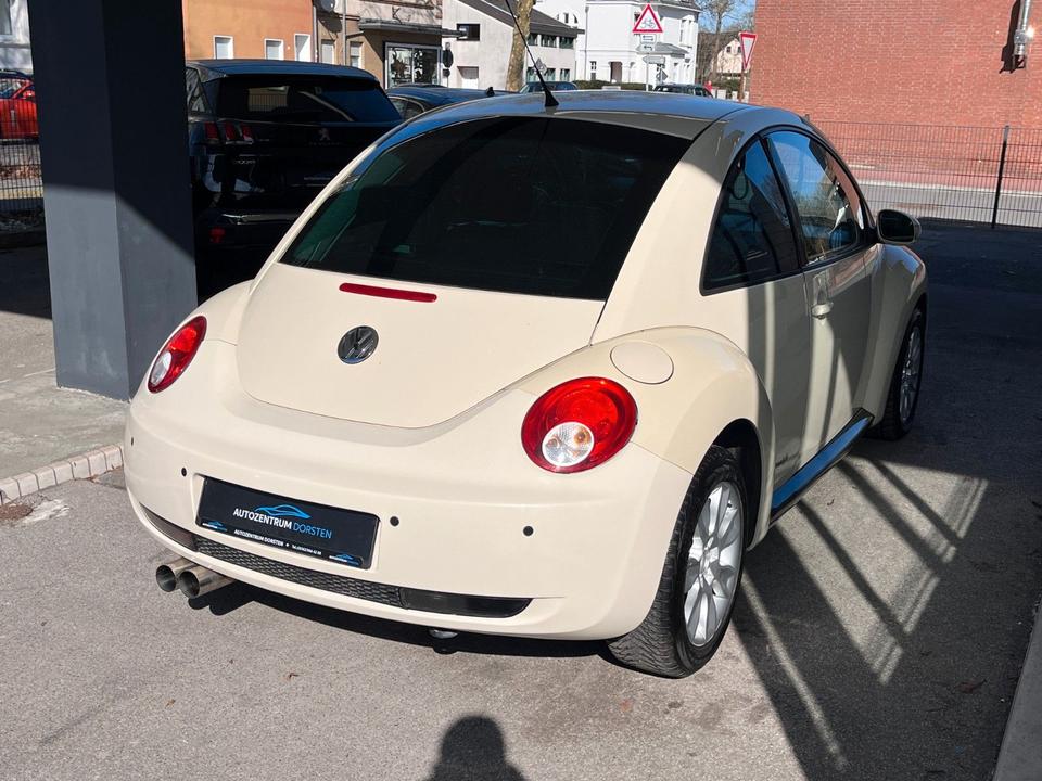 Volkswagen Beetle FACELIFT Limo 2.0l AUTOMATIK/TEMPOMAT/SHZ in Dorsten