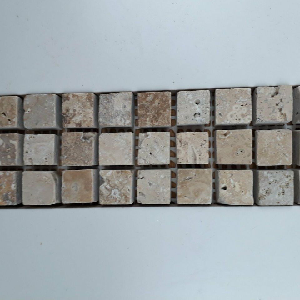 Naturstein Noce Chiaro Mikro Mosaik Mosaikfliesenmatt 1,5x1,5x1cm in Hammoor