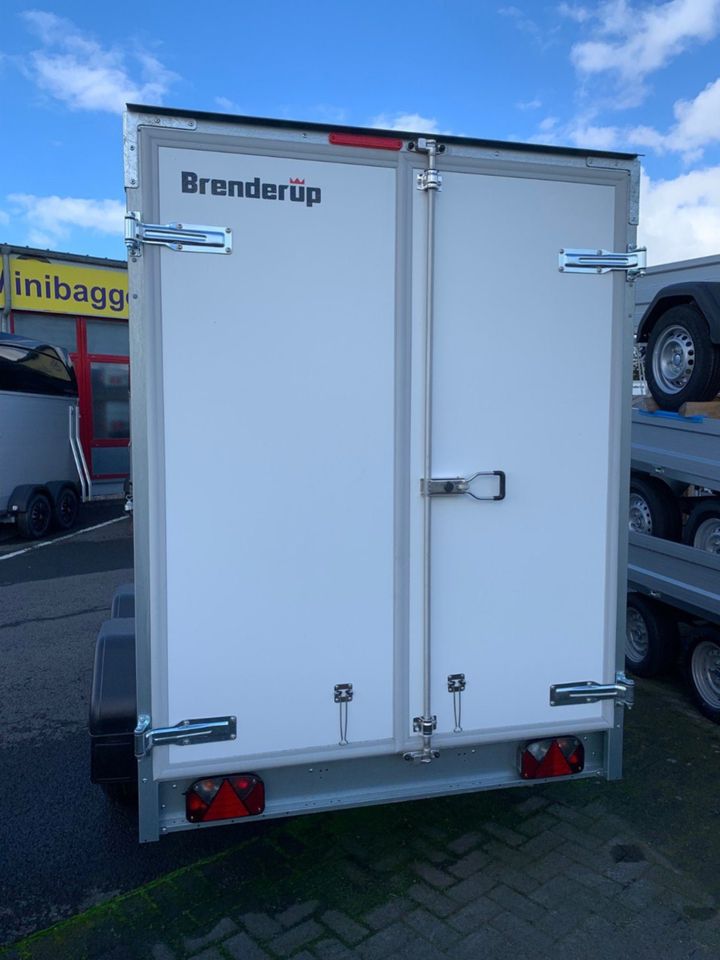 Brenderup Koffer Anhänger 2500 KG Tür neues Modell 350x155x185 in Blankenheim