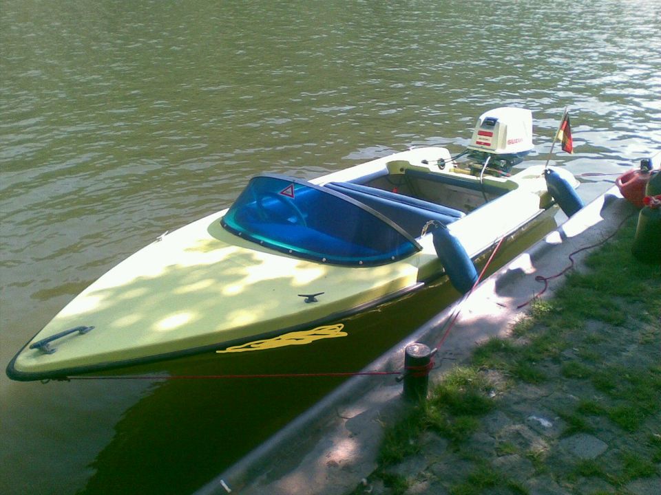 Motorboot Speedboot Wasserski 40 PS komplett mit ALLEM in Essen