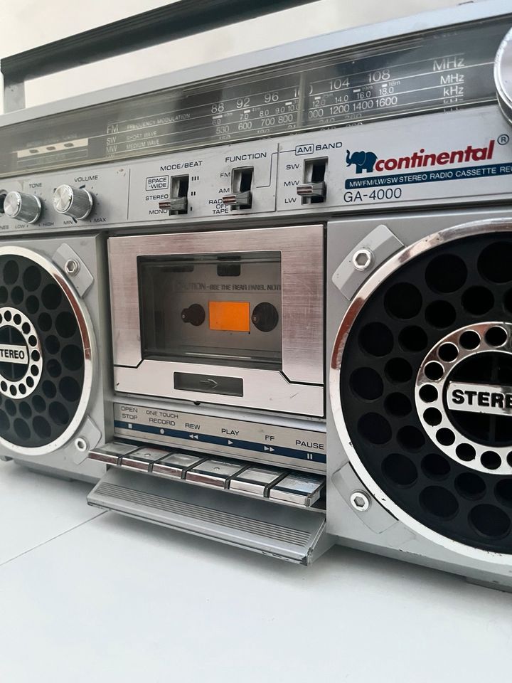 Continental GA-4000 vintage retro Radiorecorder „Ghettoblaster“ in München