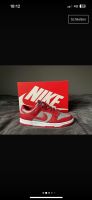 Nike Dunk Low „Medium Grey Varsity Red UNLV“ 44 Nordrhein-Westfalen - Wesseling Vorschau