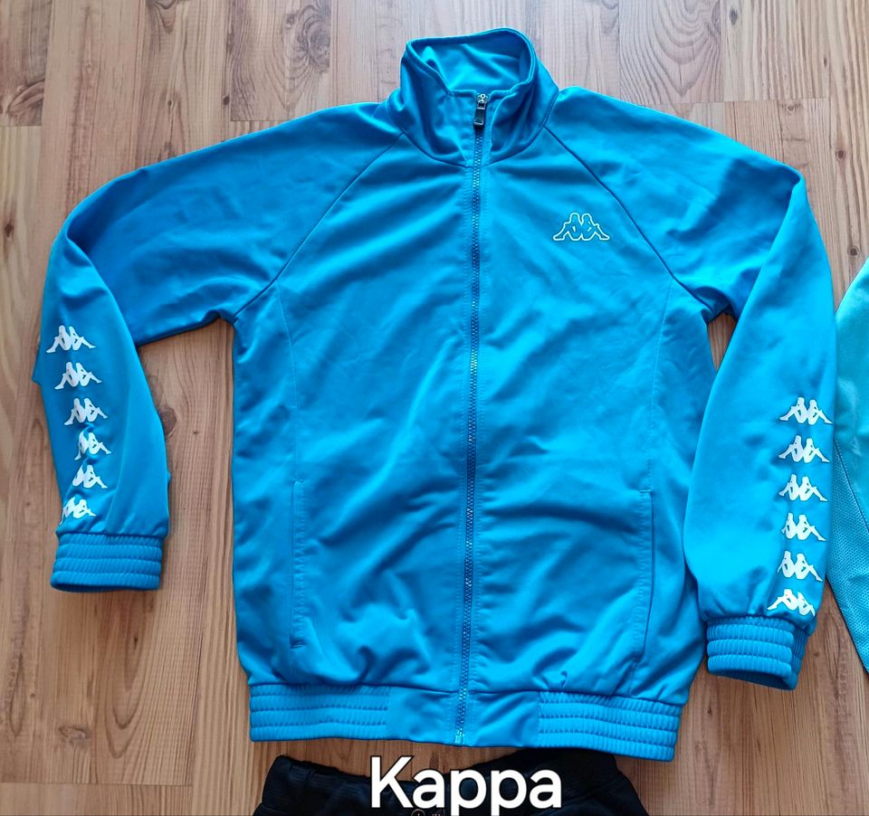 Bekleidungspaket Gr 164 Hoodies Jeans kurze Hose Trikot Joggingho in Leibertingen