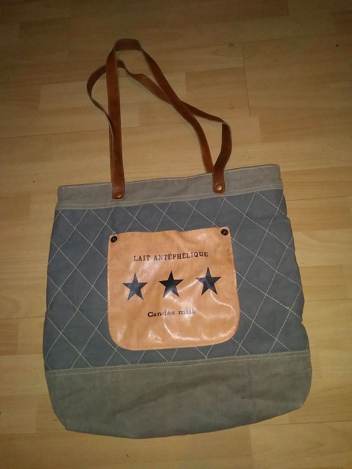 Neue Damen Tasche von Leberon in Grünstadt