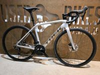 TREK EMONDA SL 5 DISC / RENNRAD / 52CM Bayern - Raubling Vorschau