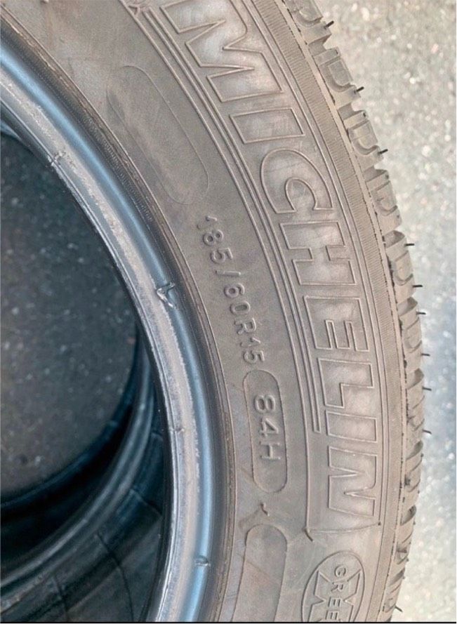 4 Sommerreifen 185/60 R15 Michelin/Dunlop 6mm in Arnsberg