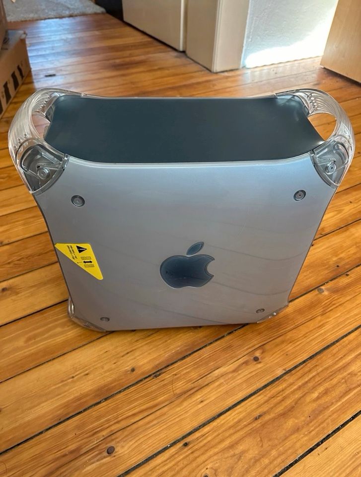 Apple Mac G4 in Schwetzingen