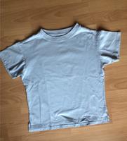 2 X T-Shirt Uniqlo und Mickey Mouse Gr 36 /S Hessen - Sulzbach Vorschau