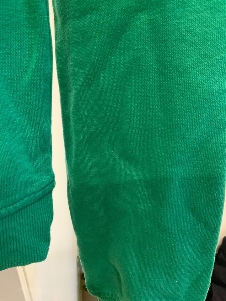 H&M Divided Pullover Hoodie Größe L /M / 146/152 in Heidelberg