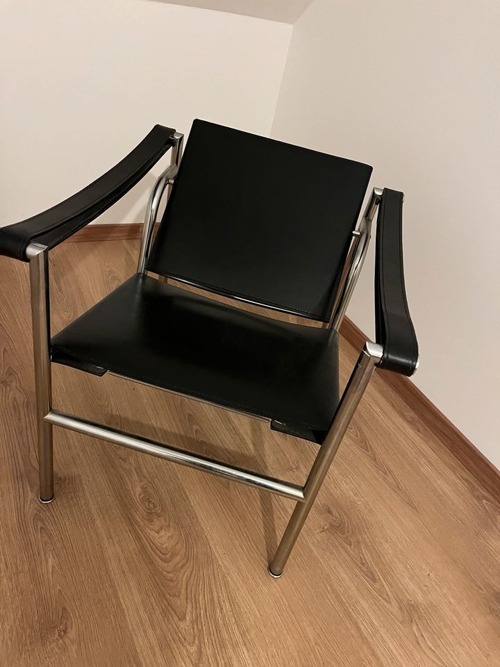 Cassina Le Corbusier LC 1 Leder Sessel / Stuhl in Oberhausen-Rheinhausen