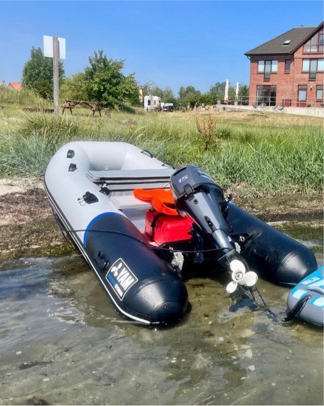 Aussenborder Motor Yamaha F15 CMHS, Schlauchboot ist reserviert in Hamburg