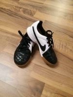 Nike Tiempo, Sportschuhe Hallenschuhe, Kinder, Größe 31 Bayern - Ainring Vorschau