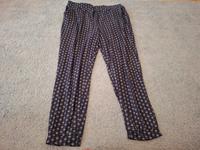 Sommerhose Stoffhose Esmara Gr. 44/46 - sehr gut erhalten Kr. München - Unterföhring Vorschau