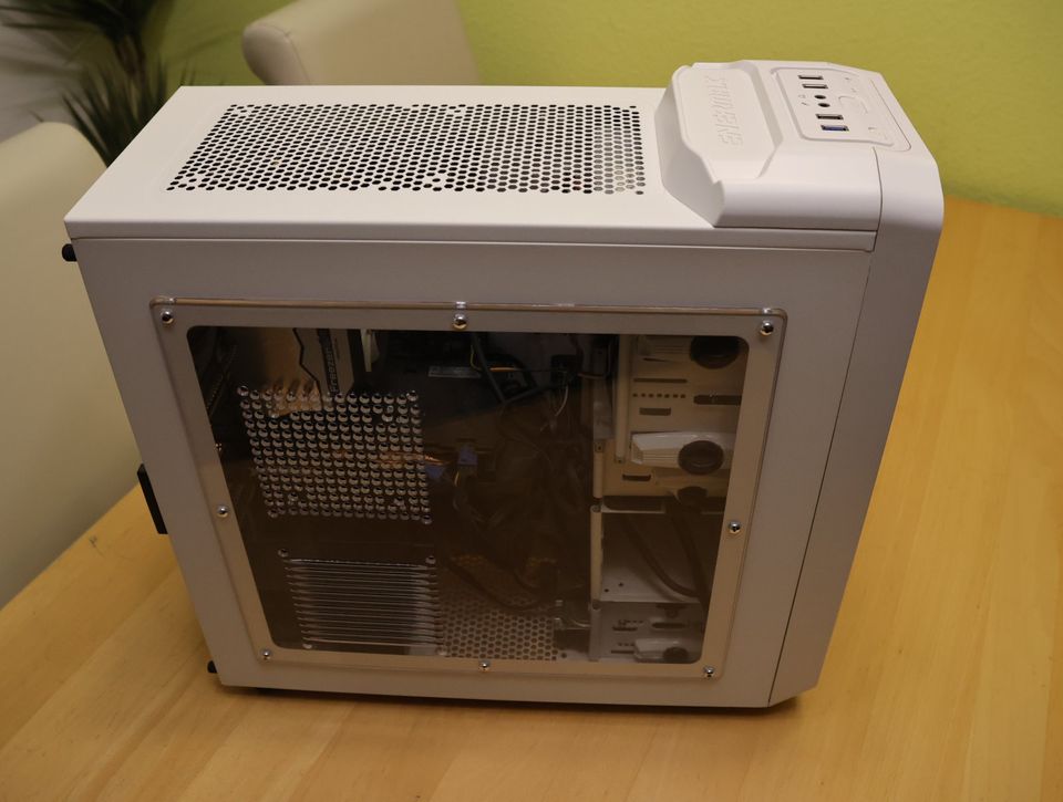 Designer PC Intel i7, 500GB SSD+1,5 TB HDD, Radeon 4G, 16 GB RAM in Frankfurt am Main