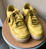 Nike AIR Gr. 39 gelb Niedersachsen - Scheeßel Vorschau