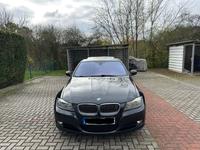 BMW 330d - LCI Leder Navi Schaltwippen Xenon Hessen - Offenbach Vorschau