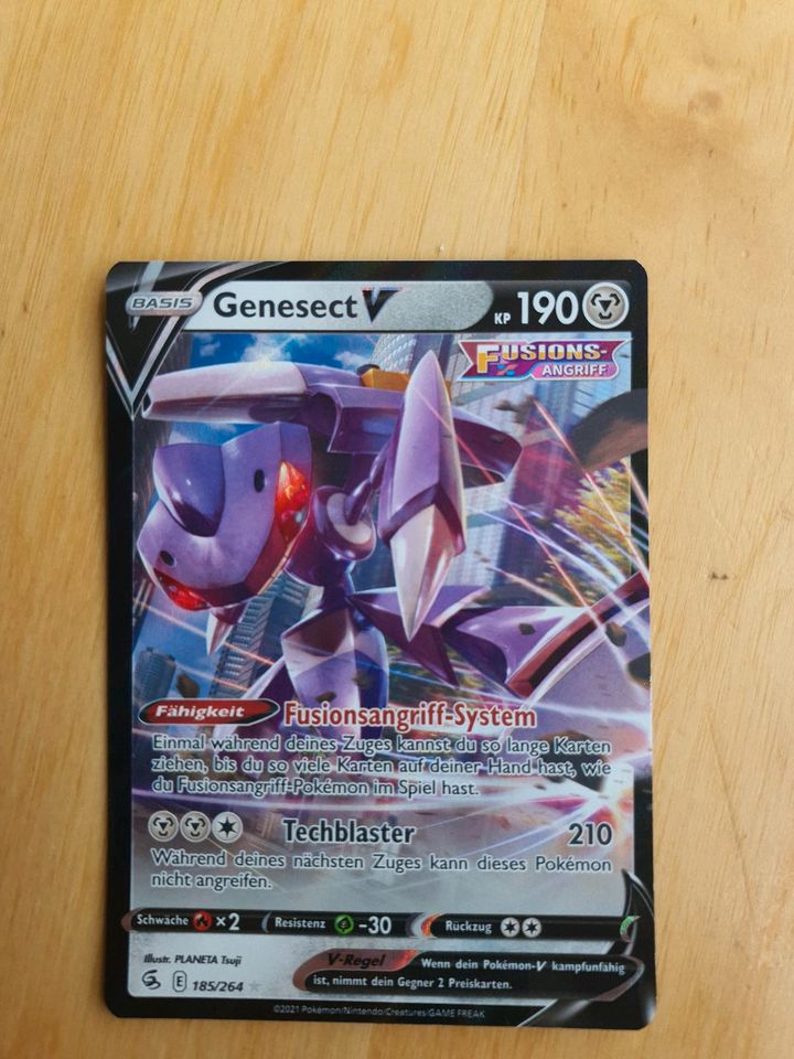 Pokemon Holo V-Karte, "Genesect V", dt., original in Steinhöring