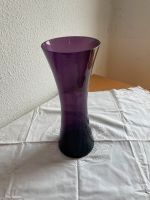 Vase Glas Lila 37 cm hoch Sachsen-Anhalt - Gommern Vorschau