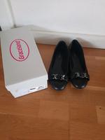 Mädchen Ballerinas Lackschuhe Gr.37 schwarz Sachsen-Anhalt - Merseburg Vorschau