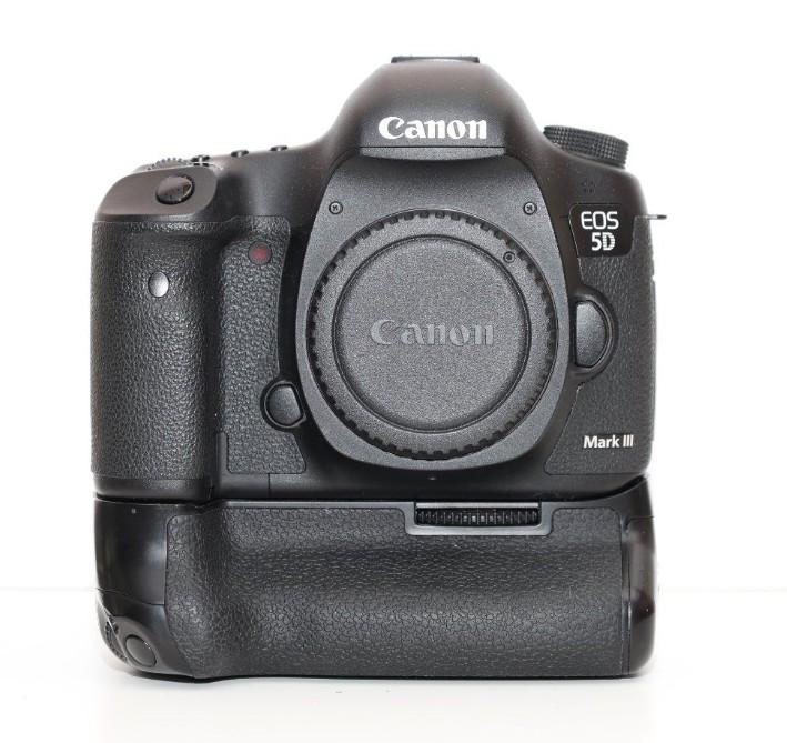 Canon EOS 5D Mark III frisch aus Inspektion 51000 Ausl. WIE NEU in Nordhorn