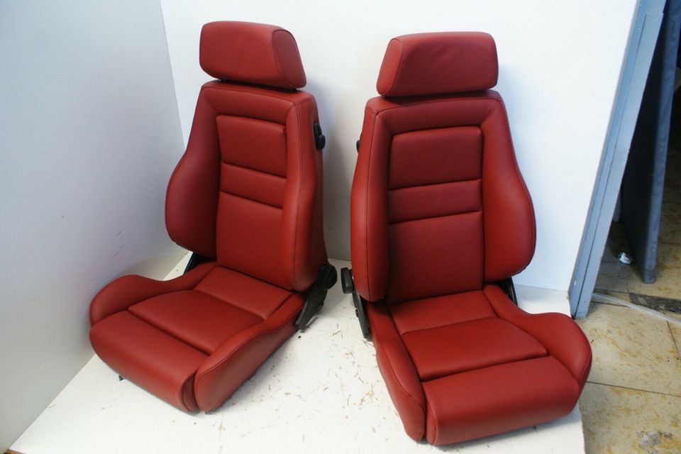 RECARO MODULAR SITZE NEU BEZOGEN in Geislingen an der Steige