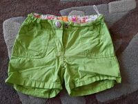 Kurze Hose / Shorts in grün Dresden - Striesen-Ost Vorschau