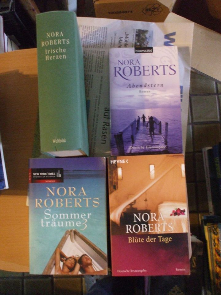 4 x Nora Roberts in Filderstadt