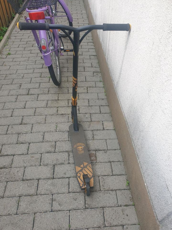 Kinderroller Scooter in Marl