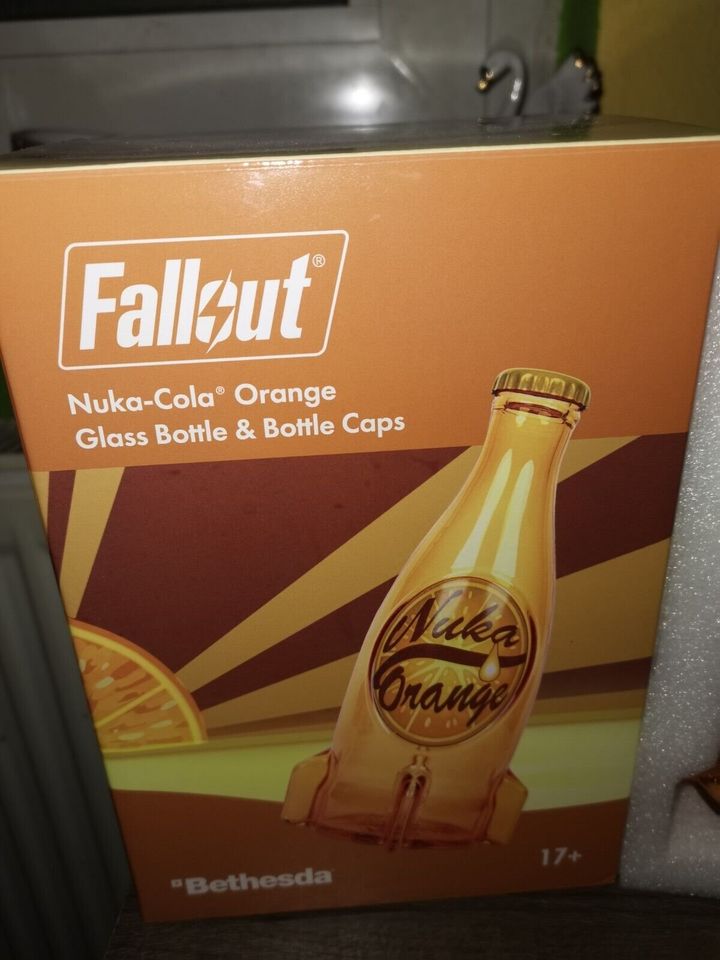 Nuka Cola Orange Glass Bottle Flasche Fallout Bethesda in Duisburg