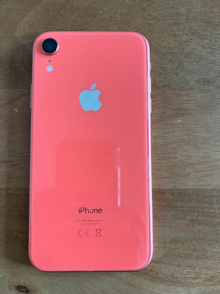 Apple iPhone XR , 64GB inkl. Hülle, mit Glasschutz in Berlin