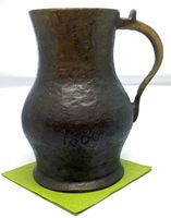 großes Weingefäß mit Griff 1880 / Vase / Replik / Bronze Niedersachsen - Burgwedel Vorschau