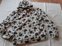 Pullover Pulli Shirt Kuschelpulli Gr M Aldi  weiß,schwarz Rheinland-Pfalz - Waldmohr Vorschau