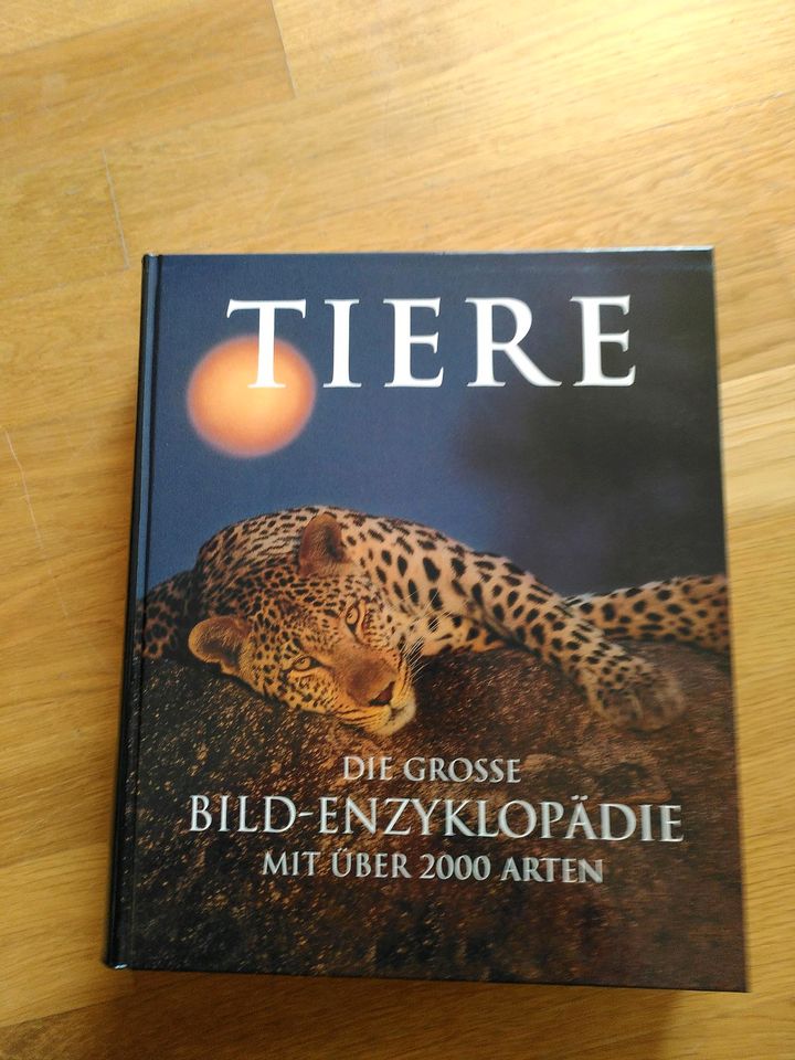 Bild Buch Tiere - Enzyklopädie  ADAC in Freiburg im Breisgau