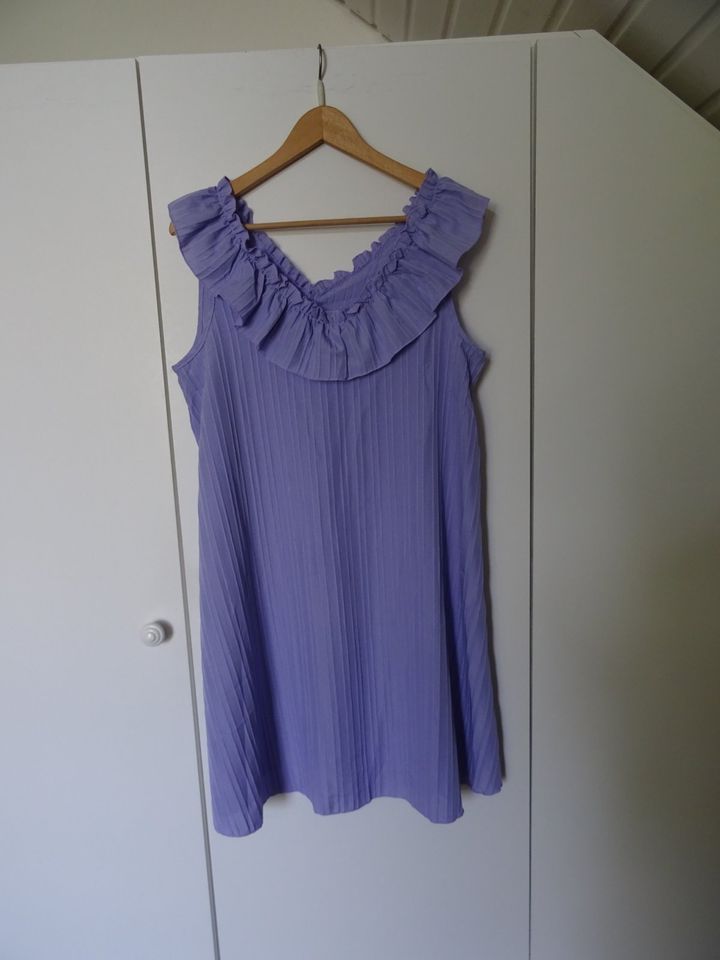 Niedliches neues Sommerkleid --Gr. 42 in Goslar