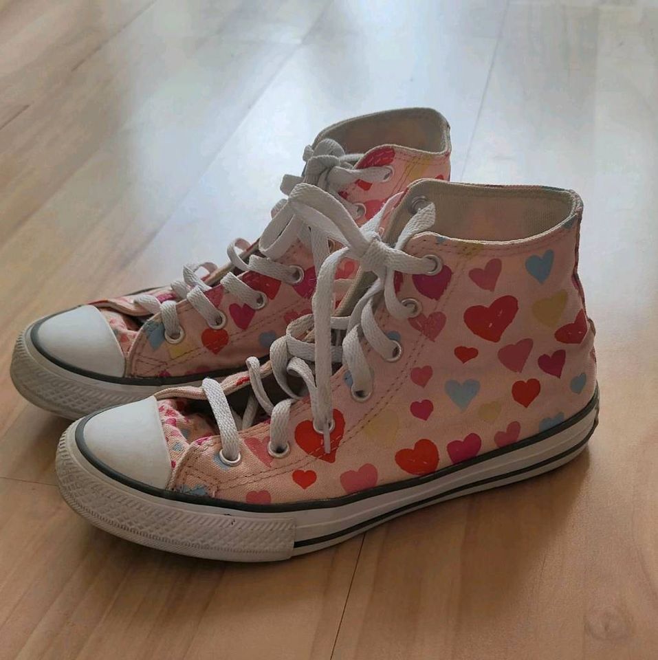 Converse mädchen Schuhe Gr. 37 wie neu in München