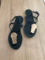 Sandalen Zehentrenner Schwarz Gold inuovo Bayern - Mauern Vorschau